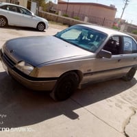 اوبل اوميگا للبيع  حجم 20 موديل 88 رقم نينوى الماني السنويه عظممحرك لا...