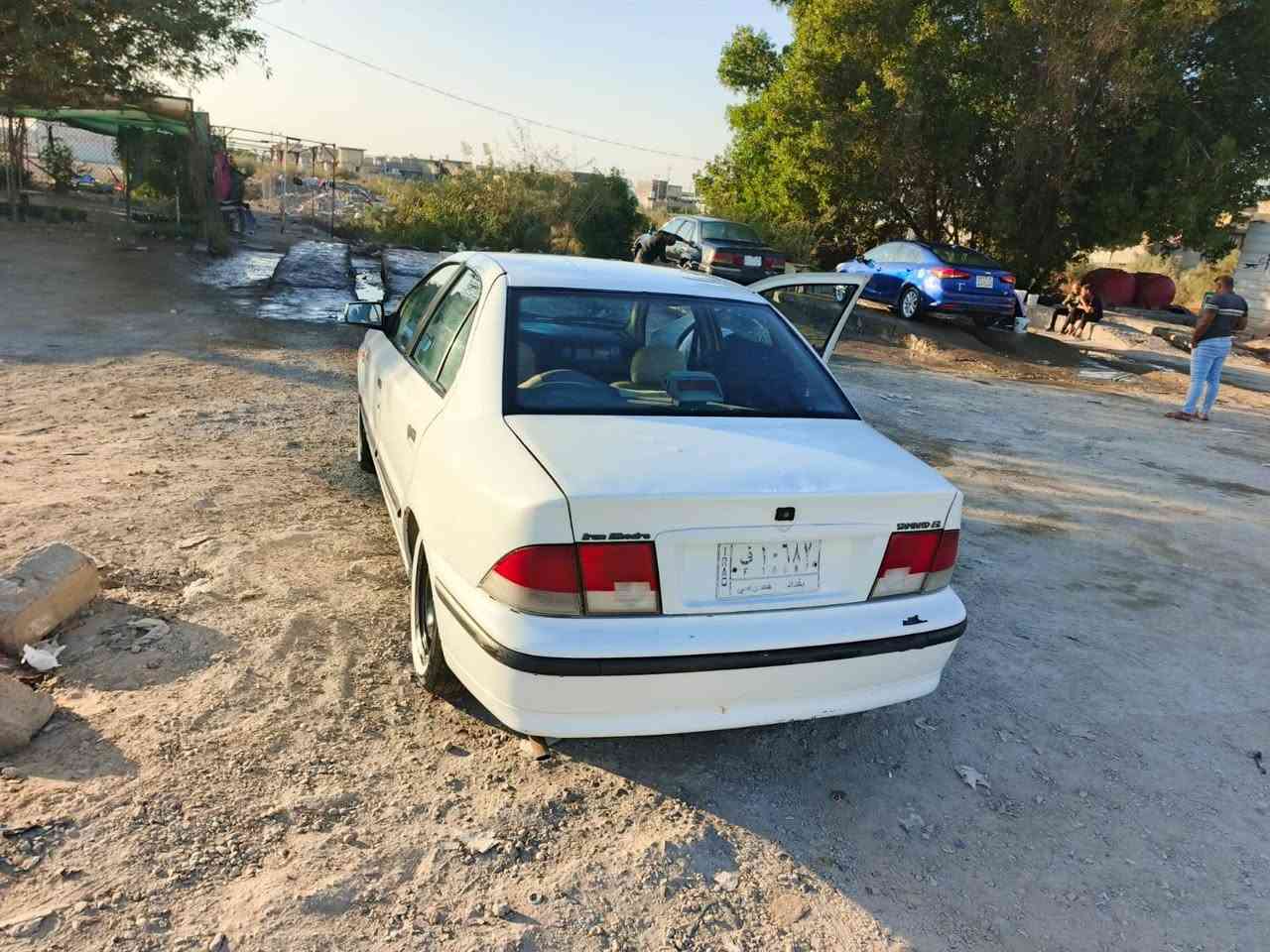 سلام عليكم سمند للبيع 
موديل 2009 
تخم تاير 
تخم ويل 
صدر جاهز امامي خلفي نقصة بس درايم شفت 
بيهة بس بنيد مبدل باقي السيارة كفالة عامة 
راعيه يمي اكعدك يمة 
سعرة 38 وبيهة مجال حك الجية 
مكاني بابل الحصوة 
رقم *********** المو شراي ليخابر لين تفاصيلهة ناشرهة 
داخلهة اسود غرفتهة بل جيس والسيارة احلى من الصور
