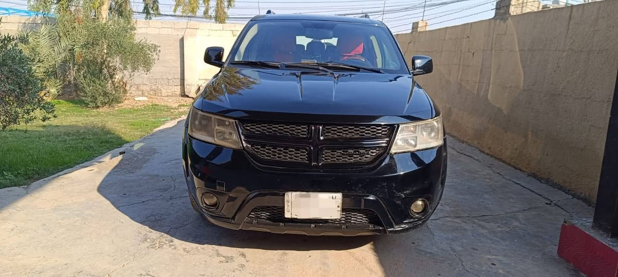 السلام عليكم ورحمة الله وبركاته عدي جورني ٢٠١٤ محرك ٢٤٠٠ قطعة تبريد وحدة سيارة باسمي سنوية تنتهي ب 2026 محرك كير ميكانيك مكفول بيها تبديل ٢ قطعة بنيد وجاملغ مع صبغ باب السايق والباب الخلفي أثر شخط بدون داخل ٧ راكب موقع السيارة بغداد  بجسر ديالى السيارة الاير باك مصلح  مابيها نقص الحمد لله السعر 110 للمعلومات اكثر الإتصال *********** ابو زهراء المهندس
