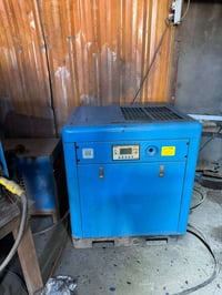 بلازما متر ونص في 3 جديده كامله مع سكرو عشر حصان ومجفف والبطل 500 لتر ...