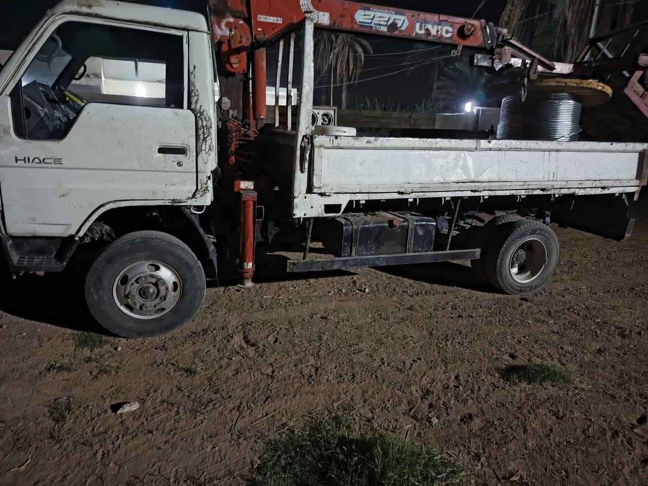 كرين للبيع كنتر ياباني والجك ياباني بلادي رقم كربلاء تحويل مباشر يرفع 220 بكرة حبل مكينه وكير واكسل جدد تخم تاير شغال السعر 80وبيه مجال بسيط الاستفسار الاتصال على. الرقم ***********/***********
