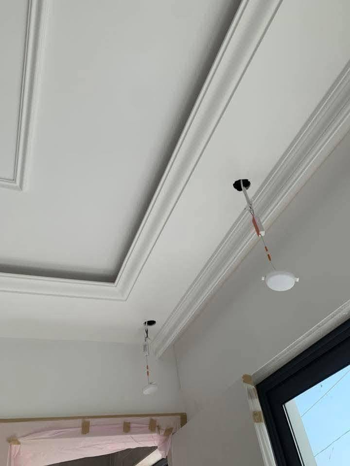 عمل جميع انواع ديكورات جبس مبورد وسقوف ثانويه وجميع انواع الاصباغ داخل كربلا ***********
