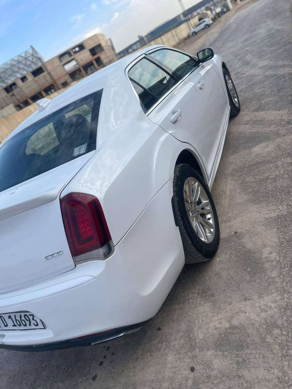 سلام عليكم للبيع اوباما 2015السعر 158 رقم بغداد بسمي حادثها امريكا  بيبان ثنين وهنا صار بيها قطعتين صور حادث بل منشور تخم تاير ويل جديد حداديه جديده اتصال على رقم *********** اخوان بدوان اقصاد ولا مده السعر 158 وبيها مجال كلش قليل اتصال ***********
