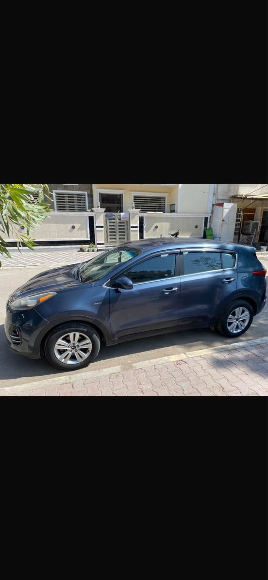 سبورتج موديل٢٠١٧ امريكي حادثها بنيد فقط  بدون دواخل مكينة جي دي اي ٢٤٠٠ مفتوحة كاميرا خلفية تحكم ستيرن جهتين  صدرها٦٥٪؜  مكانها بغداد الحرية  رقمها اربيل  سعرها ١٣٣ وبيها مجال قليل  اي استفسار موجود ع الخاص بغداد, العراق


**إذا كنت صاحب هذا الإعلان وتريد حذفه لأي سبب، رجاءا أرسل رسالة إلى الدعم الفني**