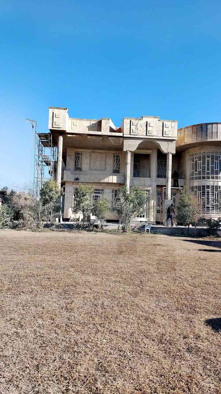 السلام عليكم ورحمة الله وبركاته..
احد مواقعنه  حاليآ قيد التنفيذ كادر متكامل تنفيذ تجهيز ب أشراف ابو ميار كافة الإعمال الهندسيه   تسليم مفتاح ب أعلى المواصفات وحسب الطلب  الإتصال  ***********
