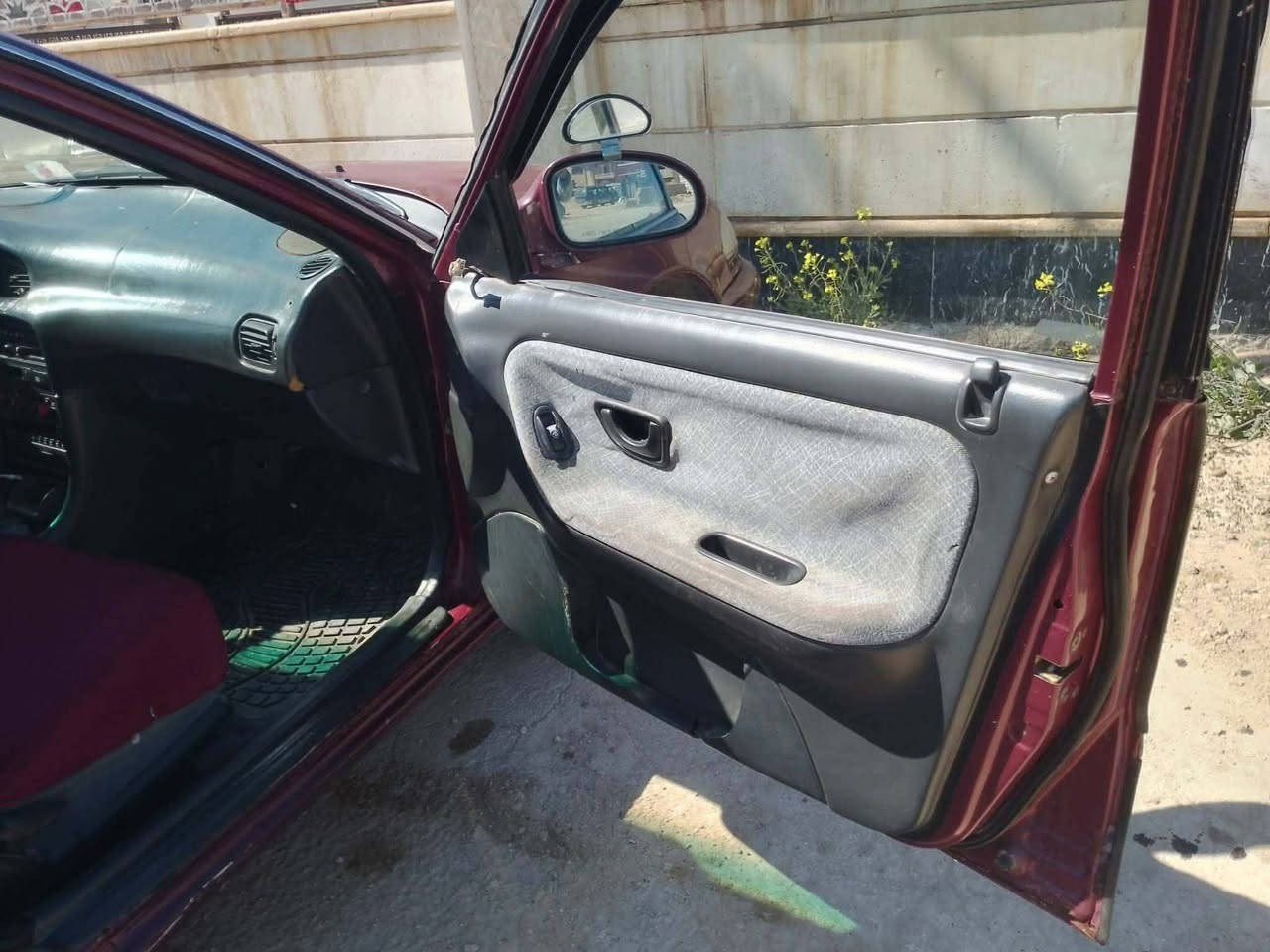 مكلف بالنشر
سوناتا تو للبيع و المراوس برنس نضيفه حسب القناعه 
صاحبها الشرعي في ناحية العبيدي 
رقم صاحب السياره الحالي 
***********
