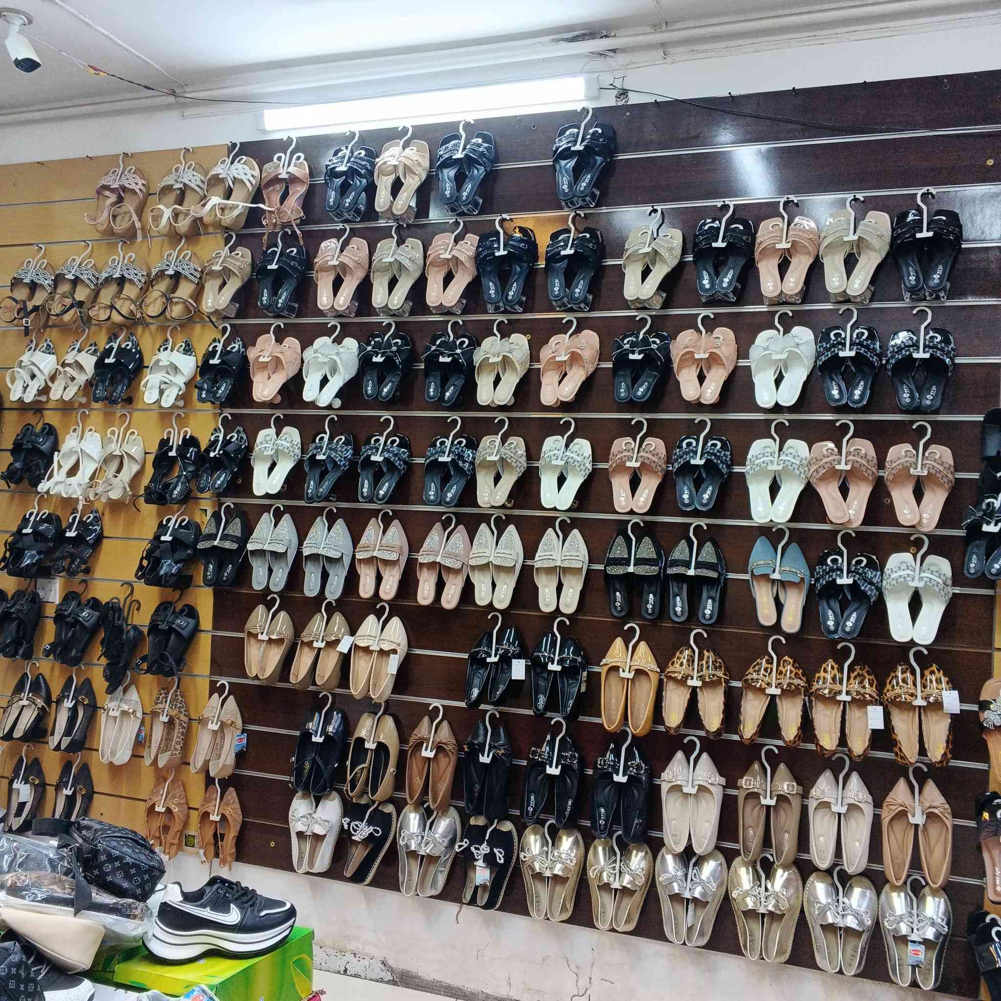 سبع البور/السوداني/اسم المحل الحذاء الذهبي ❤
توصيل موجود❤


**إذا كنت صاحب هذا الإعلان وتريد حذفه لأي سبب، رجاءا أرسل رسالة إلى الدعم الفني**