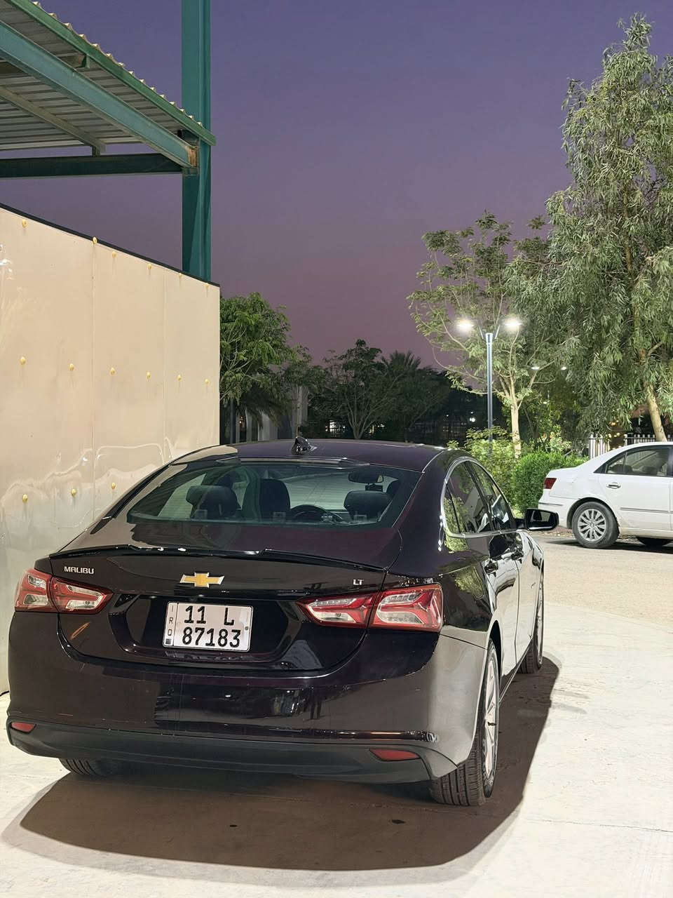 السلام عليكم 
للبيع او المراوس 

المواصفات :
▪️السيارة: شيفرولية ماليبو احمر ماروني
▪️الموديل: 2020
▪️المحرك:1.5L
▪️العداد: 63 الف ميل
▪️فئة LT2
▪️بانوراما
▪️تبريد قطعتين امامي وخلفي
▪️تدفئة لكشنات المقدمة
الضرر: صبغ جاملغ امامي ايسر وبارد بالباب
الرقم : بغداد بأسمي
السعر : 116 وبيها مجال بسيط 

التواصل خاص 
او واتساب ***********
