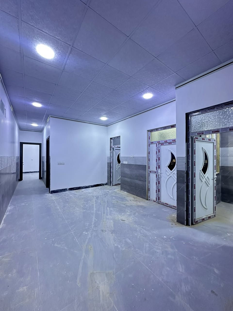 🏠 شقه  للايجار  بناء حديث 

✅الموقع / حي التعليم   (جمعية النور  ) قرب تيم ماركت 

 
✅الشقه  تتكون من طابقين ٣ غرف  نوم +وهول + استقبال  +مطبق  + صحيات 
 
✅للاستفسار الاتصال 
☎️***********
☎️***********
