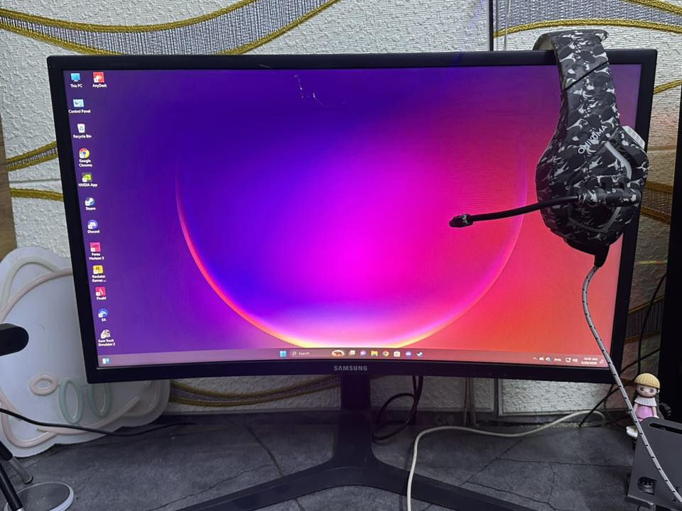 Pc 
للبيع 
بغداد زعفرانية 
***********
