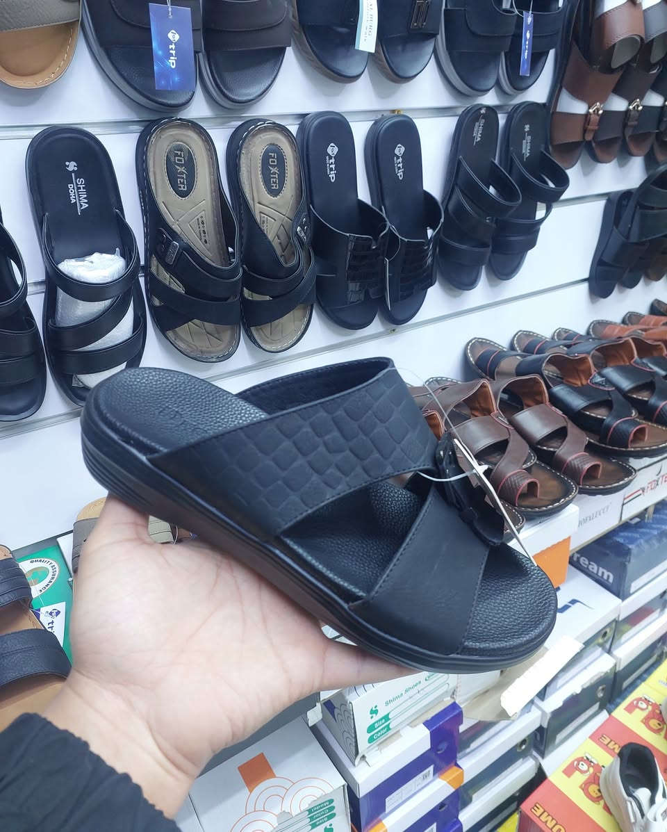 🔥 وصل حديثاً – شحاط رجالي درجة أولى 🔥
✔️ خامة ممتازة وجودة عالية
✔️ الوزن ريشة وخفيف جداً باللبس
✔️ مريح للمشي والاستخدام اليومي
✔️ الألوان موضحة بالصور
✔️ القياسات من 40 لحد 46
📍 متوفر حصرياً في محل كرار باجي
العنوان: كوت – حي الزهراء – قرب مركز الخلود
🚚 التوصيل متوفر فقط داخل مركز الكوت
لا يفوتكم العرض 💯
شرفونا ونورتونا 🌹


**إذا كنت صاحب هذا الإعلان وتريد حذفه لأي سبب، رجاءا أرسل رسالة إلى الدعم الفني**