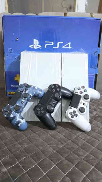 بلي فور مهكر نظام 9مامفتوح حيل حيل نظيف يحتوي على العاب ويحتوي على 3جوستك مع كارتون وكامل ملحقاتة شرط الفحص السعر 245وبي مجال للطيبين توصيل جميع المحافظات متوفر *********** كركوك
