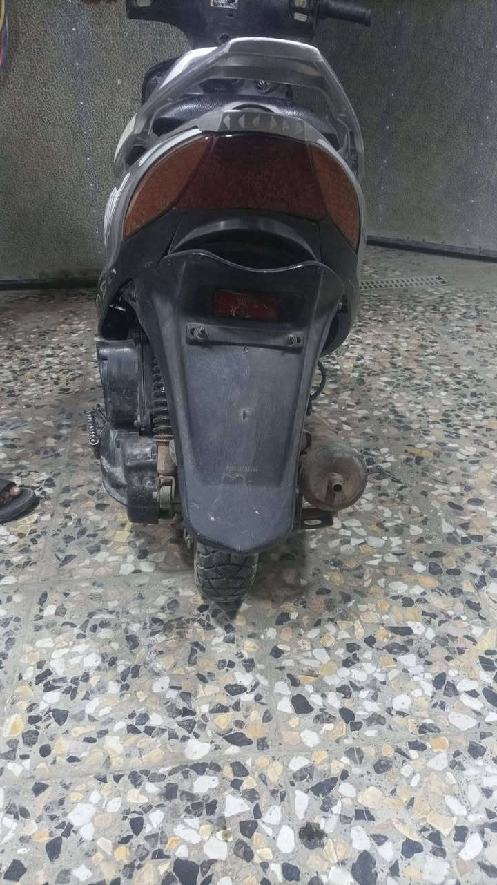 دراجه ثعلبيه ام فوله شغاله من سلف من هورن دراجه نظافته 85% المكان الحسينيه مال الراشه ال 5000 هذا رقمنا وخابره واحنا خدمتكم***********
