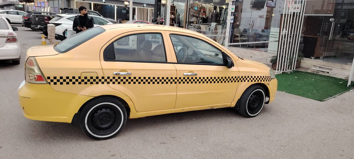 سلام عليكم افيو 2009 رقم نجف نكليزي مصفره هيئه وغرامات مكفوله من ضربه والصبغ كير جديد عينه وصينيه جديد حداديه جديده داينمو جديد بس مكينتها بيها خيط بخار مكاني نجف السعر 47 وبيها مجال قليل رقمي ***********✨
