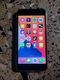 مبايل ايفون7بلص جهاز ما مفتوح ذاكره128سعر100وبي مجال نتصل07774086284