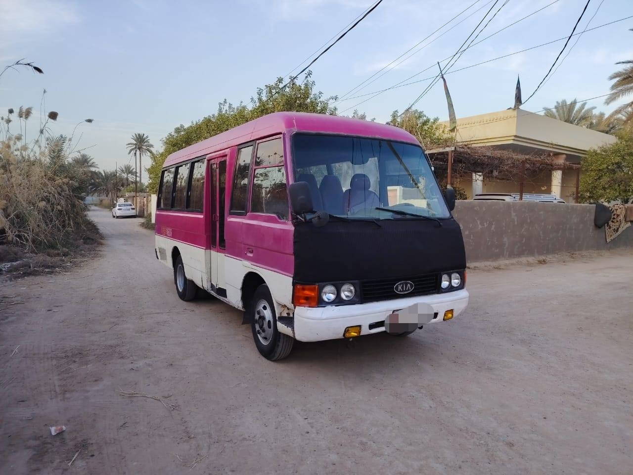 السلام عليكم كوستر كومبي موديل 2001 رقم انبار بسمي سنويه مجدده ل29 مصفره غرامات والهيئه تخم تاير جديد شاده مكينه وكير جدد 3 ففيتي كير اوتماتيك بور شغال حداديه جديده بريك 4 اوياله بالمكان دوشمه كله كامله ونضيفه سياره جاهزه من كلشي رايده ب( 60 ) وبيه مجال للشراي غير متواجد ع الفيس الشراي يتصل واتساب موجود  *********** 
*********** مكاني بابل
