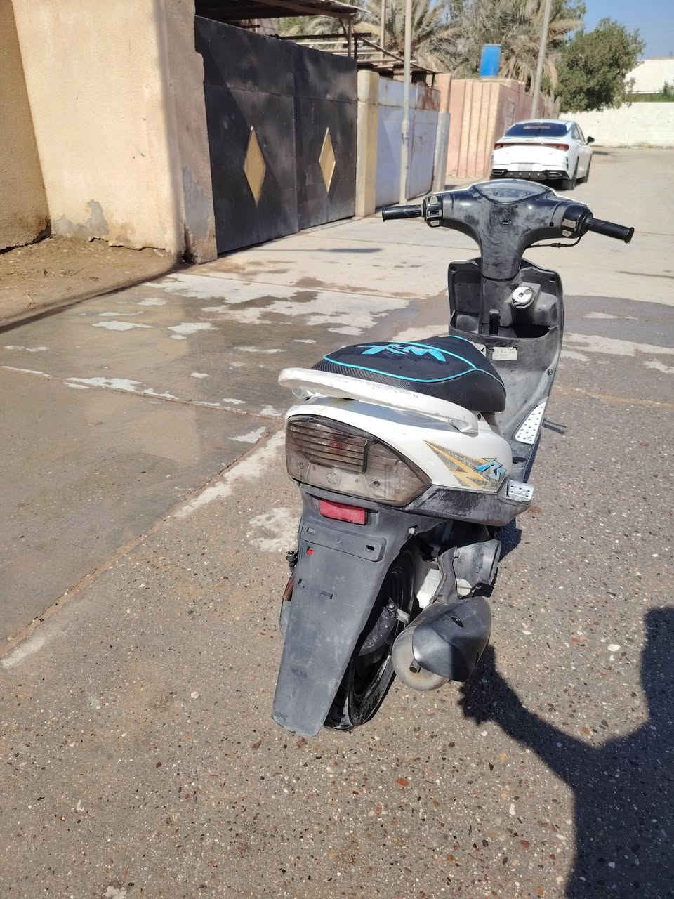 السلام عليكم دراجه رمبه وصلها موجود دراجه كلها ختم واحد ويه المكينه شراي يجي وساب مكاني ابو الخصيب الاسمده السعر 900 ما مفتوحه دراجه ***********
