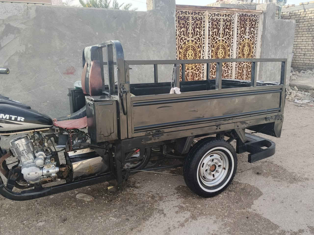 سلام عليكم ستوته لبيع ستوته اوراق اطيه كفاله عامه مكاني السماوه قضاء الخضر وبعد نقطه المحجر سعره بوحده مو وي ستوته وشراي يخابرني ‏‪***********‬‏
