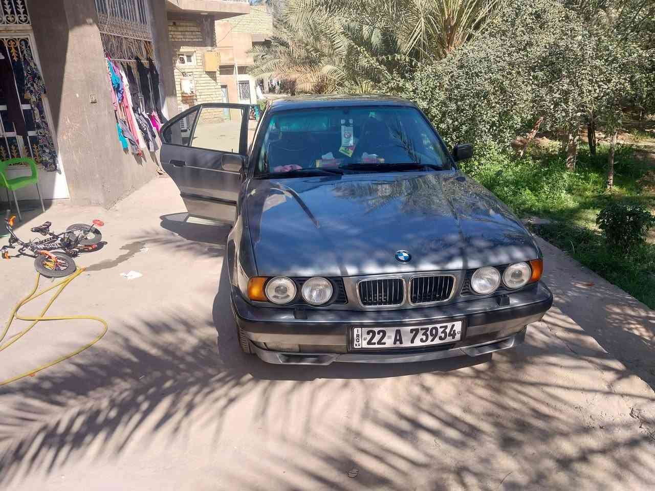 السلام عليكم
سياره للبيع فول مواصفات موديل ١٩٩٥ 
التواصل على الرقم ***********
