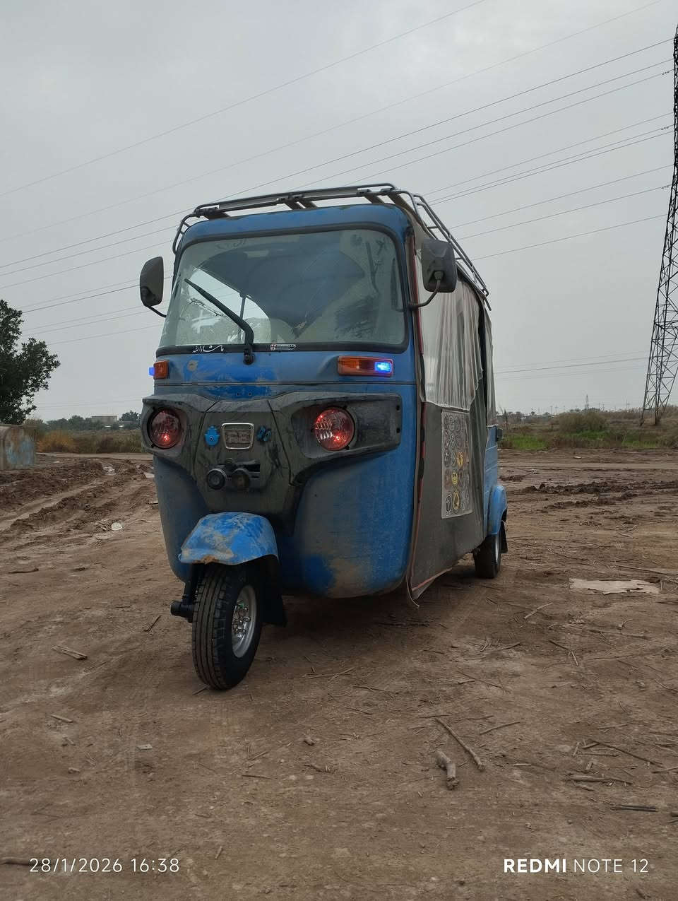 السلام عليكم تكتك لبيع 2020شهر 11بيها خيط بخار وخياسات اريدها 5800وبيها مجال مكاني رفاعي على وضعها ابيع
رقمي ***********
