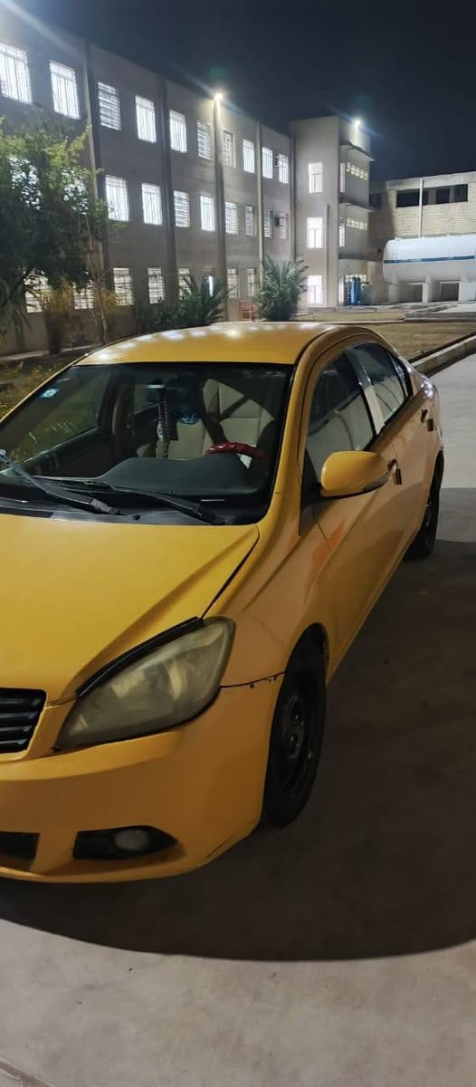 فولكس للبيع رقم واسط باسمي دولي
نضافه خير من الله مكان بغداد سعر 43 وبيه مجال مديل 13 الاتصال ***********
