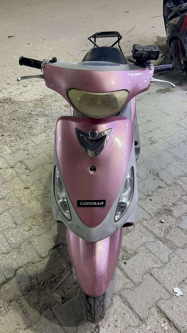 السلام عليكم للبيع دراجه منغولي 120 للبيع السعر 400 وبيه مجال بسيط نضافه الدراجه مثل الصور للستفسار *********** بي واتساب العوان بغداد الحريه او ساحه عدن
