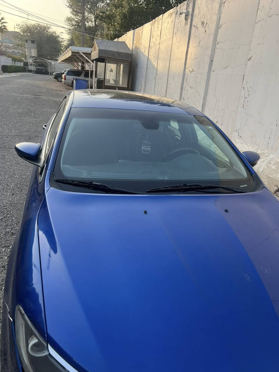 C200 /2016
سياره نضيفه داخل جديد كير مكينه 2400 بدون دفانز مبدله جديد خير من الله لا تنقيص ولا تبخير فقط البنيد صبغ والدعاميه بيهه مكانات بارد فقط جاهزه من كلشي مسويلهه ادامه كامله ومبرمج مراوح ربع متصرف عليهه
مواصفات السياره فول الفول 

كشن كهرباء
بصمه ابواب 
بصمه تشغيل
تشغيل عن بعد
شاشه كبيره
فتحه سقف
كير ماوس 
مري كهرباء
قاصه وهواي امور معروفه السعر 106 وبيهه مجال بسيط السياره ماشيه 115 كلو متر مكان السياره بلديات تريد تحويل تريد وكاله للاتصال ***********
