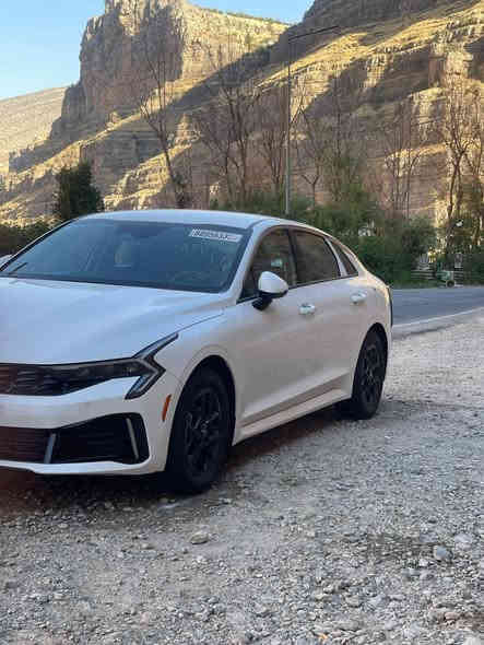 سلام عليكم البيع مديل 2025 وارد مريكي  دخول صفر كيلو امتر كفاله عامه من الصبغ والتبديل كير محرك شرط سياره جديده تقرير غرق بلمخازن شركت كيه بمريكه ومابيه اي نسبت مياء مكينه 2500 رقم بغداد بسمي حالين ماشيه 4الف السعر 208 وبيه مجال مكاني بغداد ‏‪
‏‪0771 909 8848‬‏
