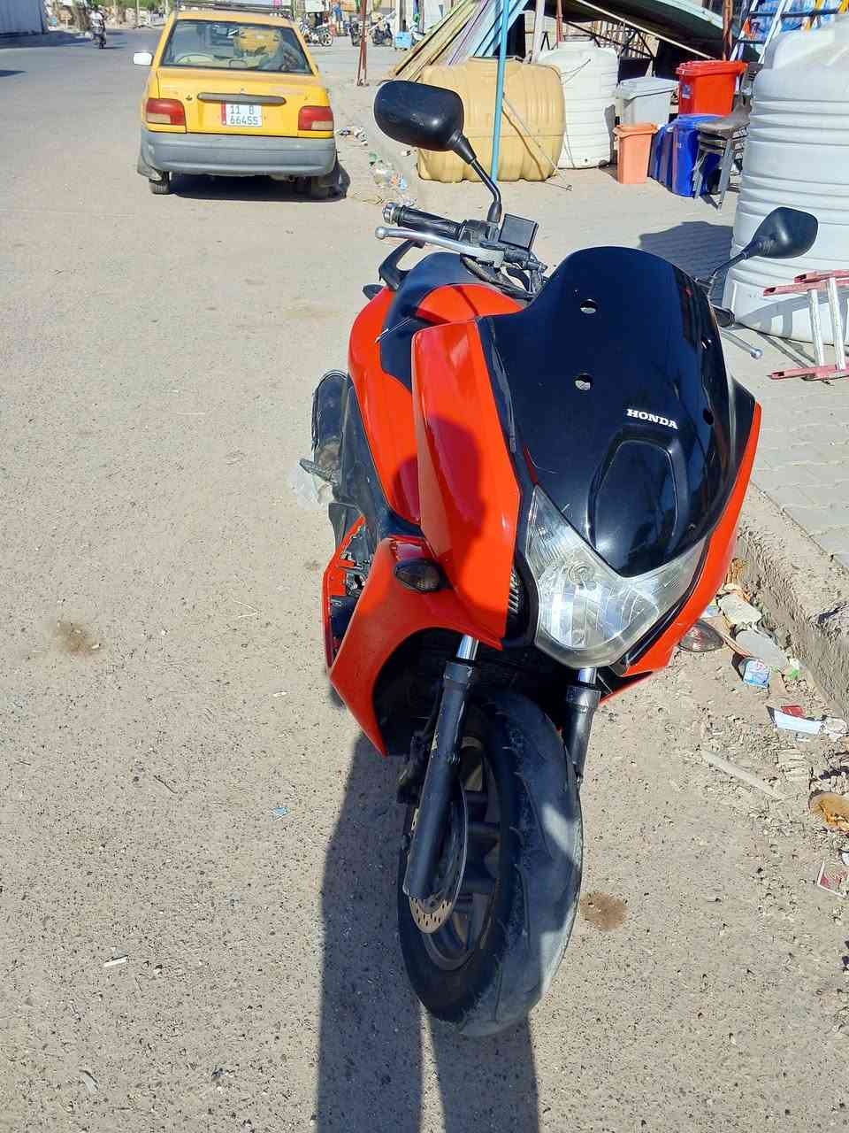 السلام عليكم
دراجه فاز  للبيع العنوان بغداد الحسينيه 
***********
