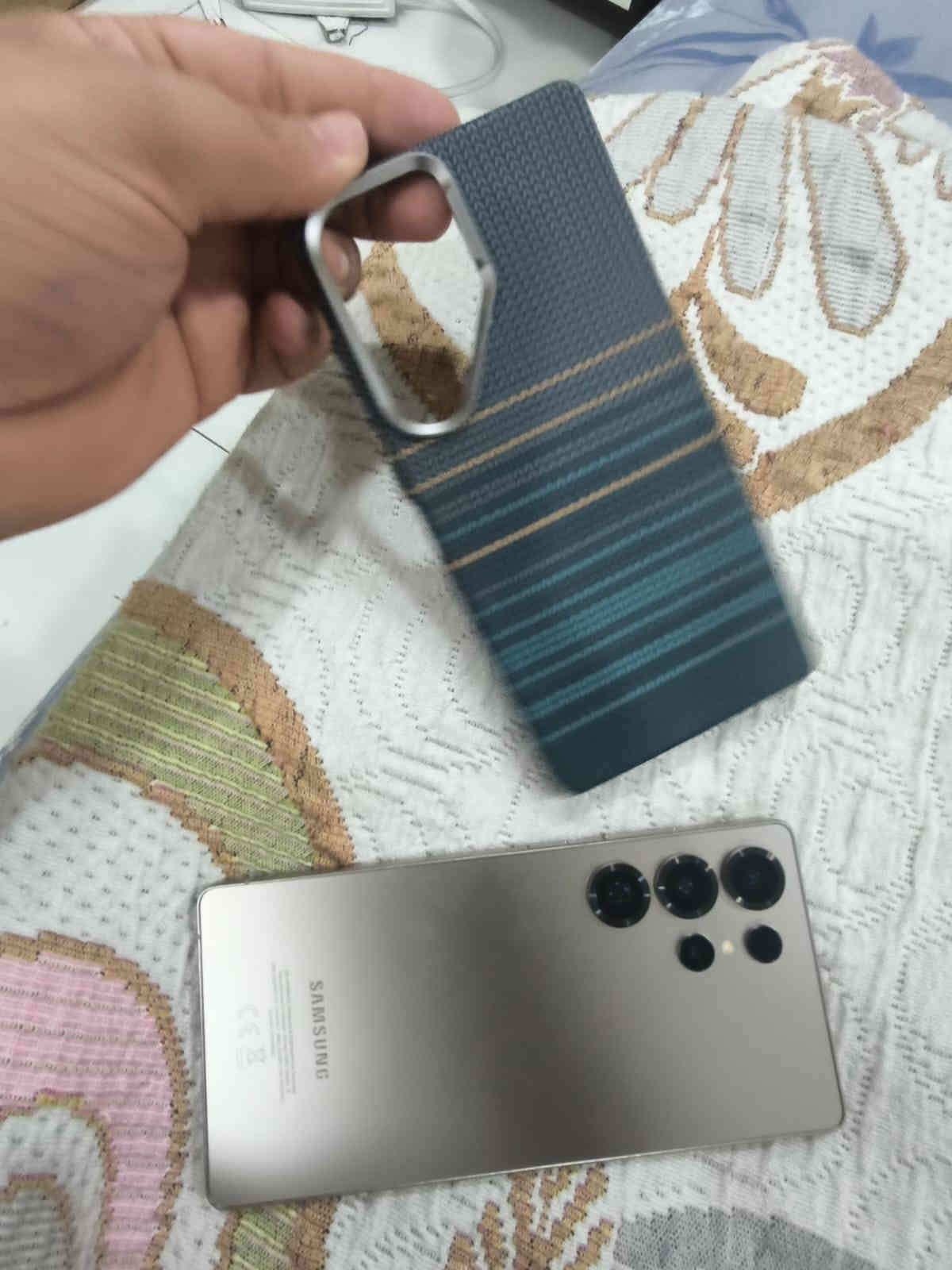 ٢٥ الترا للبيع مليون و ١٠٠ استخدام كم يوم كامل ملحقات الجهاز جديد مع كفر ولزكة شاشة وشاحنةة
مكاني المنصور 

***********
