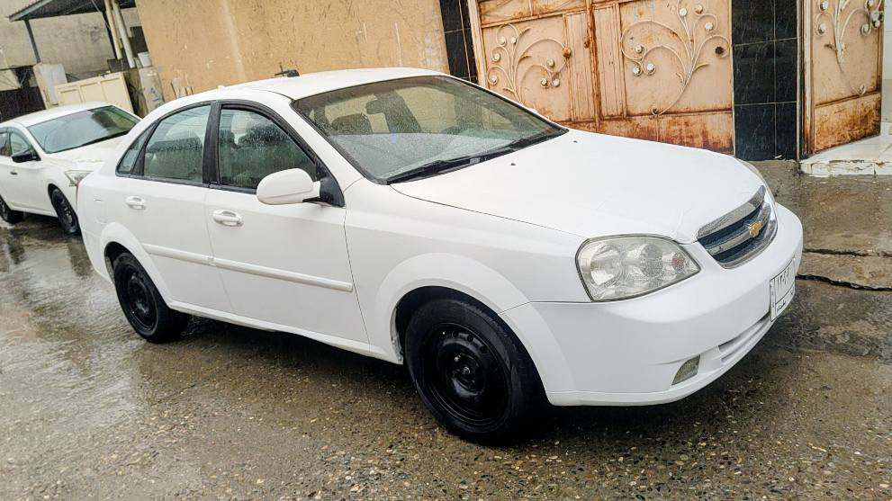 ئۆپترا 2009   //  ***********
تۆماتیك
سەیارەکە ساغە مووس و بڕاوە بەشەرت
مەنەفیستی ئەسلی لەگەلە
کتابی مزایەدەی لەگەڵە
لەسەر ساغی خۆم بۆیاغم کردۆتەوە سەقفی بەشەرت عیزامە ،،
دەعمی نیە بەشەرت ،،
بێ مەسرەفە و دەعامی بۆدەعامی بەشەرت .

نرخی   //    48 مەجال
بۆ پەیوەندی    //   ***********
ڤایبر وتساپ تیلگرام رانية, السليمانية
