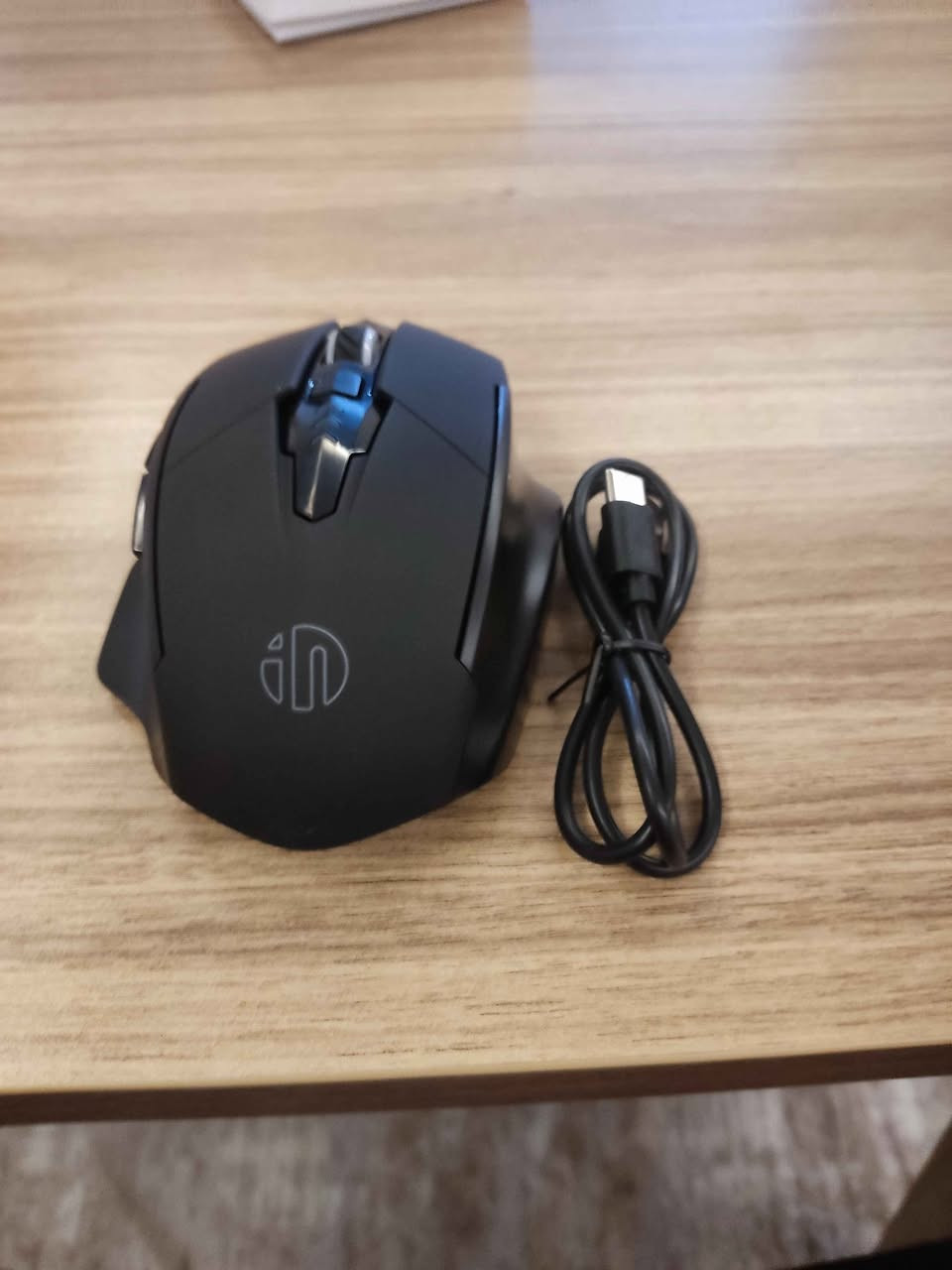 ماوسی بلوتوس شەحن دەکرێتەوە داوای 15000 دینار و موعامەلە ئەگەر موشتەریت تێل بۆ ژمارە ***********6 السليمانية, العراق
