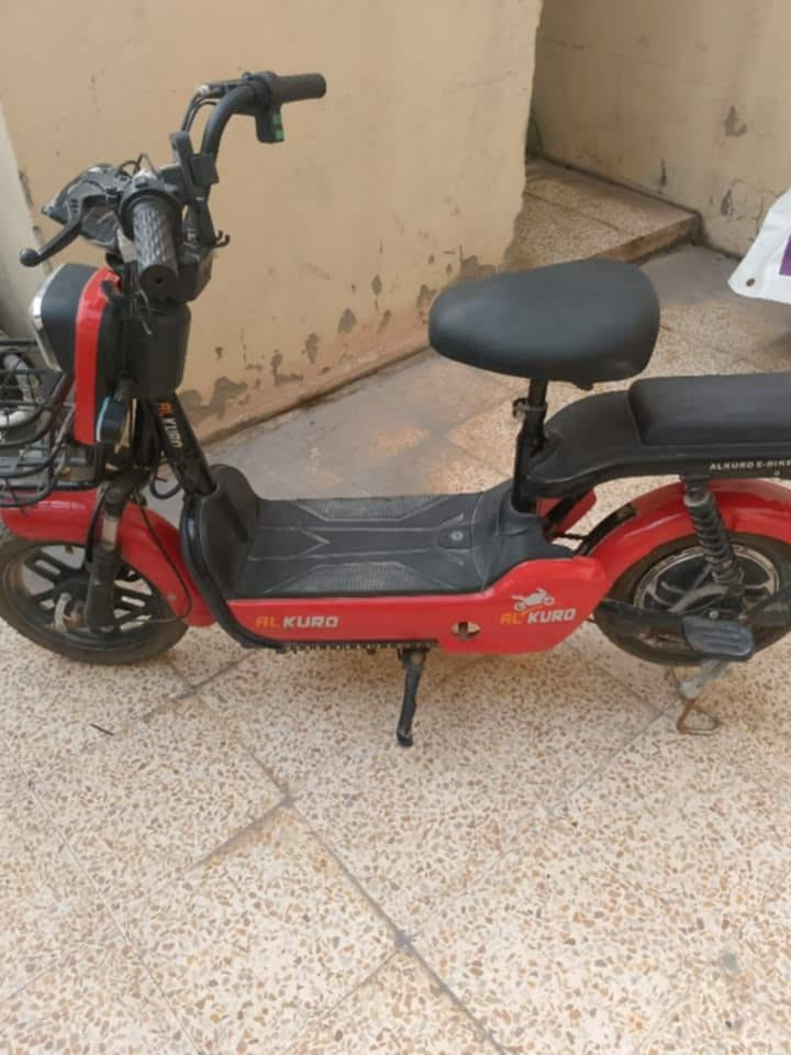 ماطور للبيع 4 سرع
كلشي شغال
225 الف فقط شراي تفضل خاص


**إذا كنت صاحب هذا الإعلان وتريد حذفه لأي سبب، رجاءا أرسل رسالة إلى الدعم الفني**