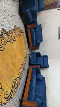 تخم 7 مقاعد اخو جديدة نظافه 100% خشب بلوك سعر 225 وبي مجال مكان البياع...