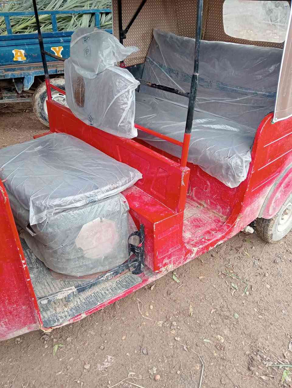 السلام عليكم تكتك للبيع رقم واسط في الكوت 2019/ ***********
