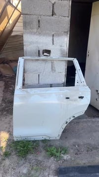 قطع هوندا Crvمن 2023الى 2026  وقص شاصي عندي   للاستفسار:07730839988