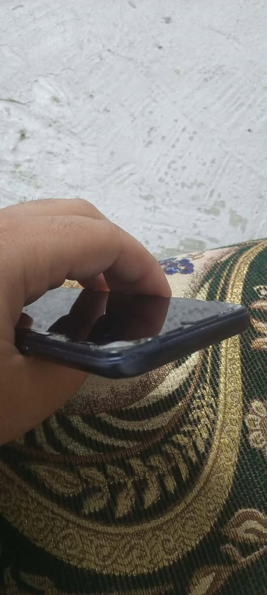 سلام عليكم مبايل للبيع انفنكس نوت 12i 
ذاكرة 64
بي نقط بل شاشة 5نقط
والشاشة مابيها كسر هذني كلهن الكسور بل لزكة  
سعرو 40
مبايل مال بيت 
مكاني قضاء تلكيف


**إذا كنت صاحب هذا الإعلان وتريد حذفه لأي سبب، رجاءا أرسل رسالة إلى الدعم الفني**