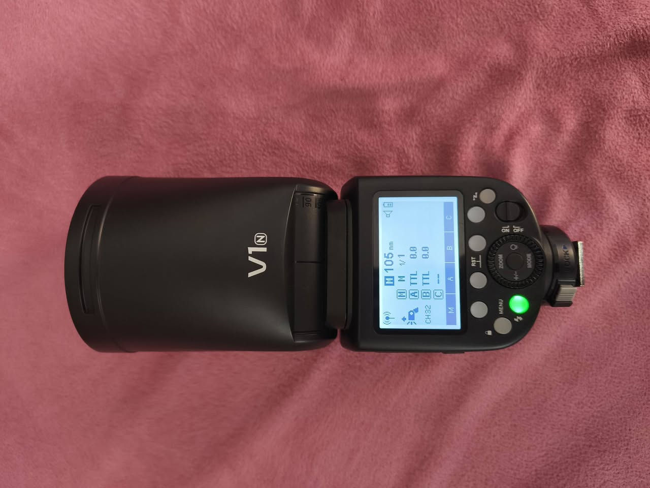 للبيع كامره نيكون D7500  مع كامل ملحقاته
كامره كلش نضيف نسبة النضافه ٩٩٪ 
السعر مليون 
العنوان ديالى ناحية السعديه الجبل ***********
