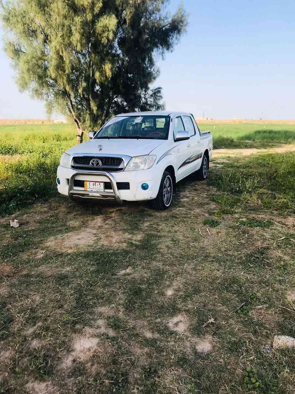 السلام عليكم 
بكم عذاري 2009
 رقم صلاح الدين مشروع وطني
سنويه بـ اسمي
  سعودي شاصي 19
محرك مفتوح
 كير عادي
 تبريد ثلج
 تدفئه نار
كشن متصل
ارضيه جلد

م/ السياره بيها جاملغ امامي مبدل بلادي
وصبغ براس البونيد
وبيها ضربه مامصلحه ترجع بارد باب الخلفي عكس السايق مأشر عليها بالصور
//-ويلها البلادي موجود هذا البصور مو معاها
وخط جديد موجود
 السعر 158 وبيها مجال بسيط
 مكان السياره بيجي الحجاج  

هـ ***********
