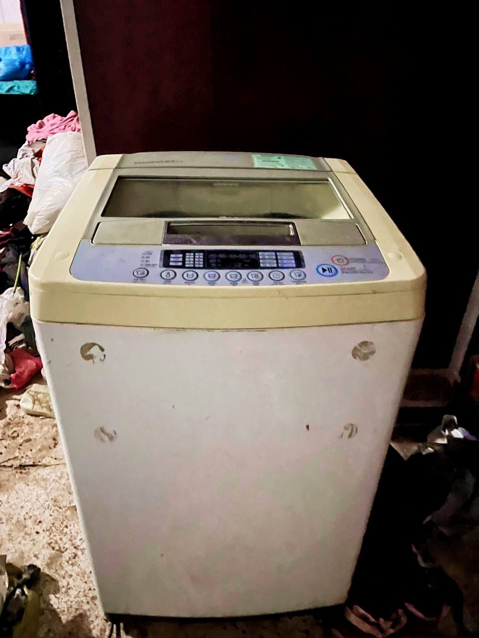 غساله البيع
العنوان الشعب 
السعر 200 وبيها مجال بسيط
اي تصليح ما بيها مستخدمه قليل


**إذا كنت صاحب هذا الإعلان وتريد حذفه لأي سبب، رجاءا أرسل رسالة إلى الدعم الفني**