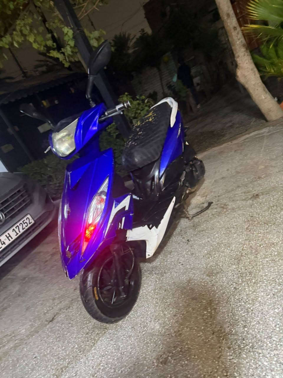 السلام عليكم 
جي تار للبيع دراجه خير من الله  
(دراجه عوزها بس كفر كفرها تعبان ) السعر خاص


**إذا كنت صاحب هذا الإعلان وتريد حذفه لأي سبب، رجاءا أرسل رسالة إلى الدعم الفني**