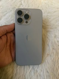 ايفون 15 برو ماكس • ٢٥٦ • بطاريه ٩٠٪