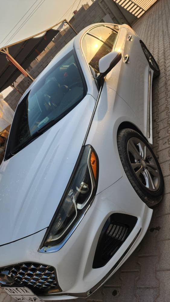 فول مواصفات سبورت  ، بدون ايرباك، رقم اربيل 

المواصفات
1 بصمه ودخول بصمة ابواب وترحيب 

2 سلايد روف 

3. شحن وايرلس

4 رادار نقطة عمياء

5. مقاعد جلد

6. المقاعد الامامية تدفئة

7 تدفئة بالستيرن

8 مقعد السائق كهرباء

9 تبريد قطعتين والامامي منفصل السائق عن الراكب 

10 شاشة مع جهاز فتح يوتيوب بالشاشه

11. كامرة دوارة مع حساسات رجوع للخلف وتنبيه بالشاشه

12 جنطة ذكية فتح عند الاقتراب

13 مكينة 2400 

14 تحكم فول بالاستيرن 
مثبت سرعه واوامر صوتية وتحكم بالشاشه 

15 شفتات للكير بالاستيرن

16. ويل كب 17
*********** البصرة, العراق
