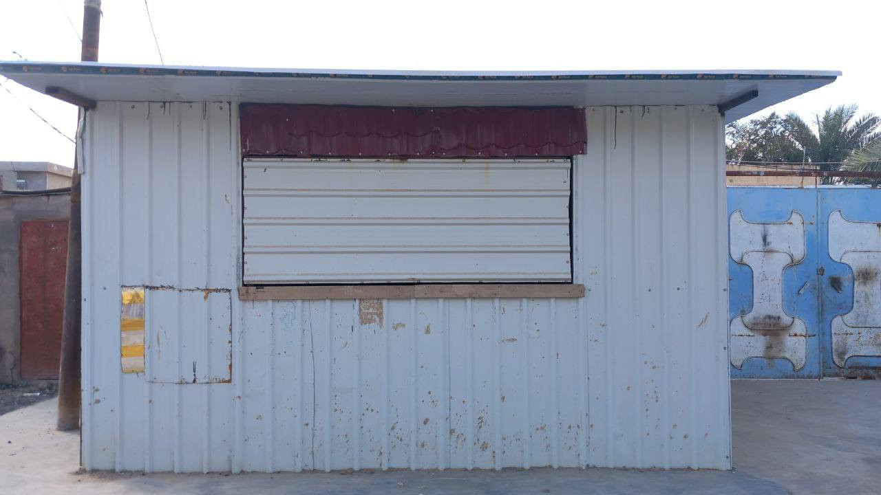 هيكل مطعم جديد للبيع السقف سندويج***********
