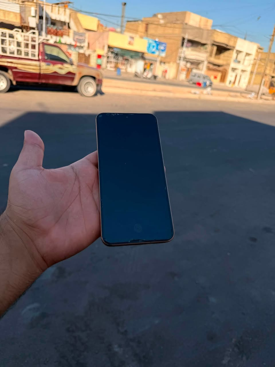السلام عليكم هونر X9D بيع فقط
شاشه امولد 120HZ
بطارية سلكون كاربون 8300وياه شاحنته 66واط
معالج سناب دراجون 6جين 4
كامره 108ميكابسل من شركه ماتركس
ضهر جلد التلفون نضافة 98٪
بي بس فطر صغير يم الكامره يعني ماواصله لكامره بصفه ومامبين حته 
السعر 450قفل
*********** مكاني مدينه الصدر
