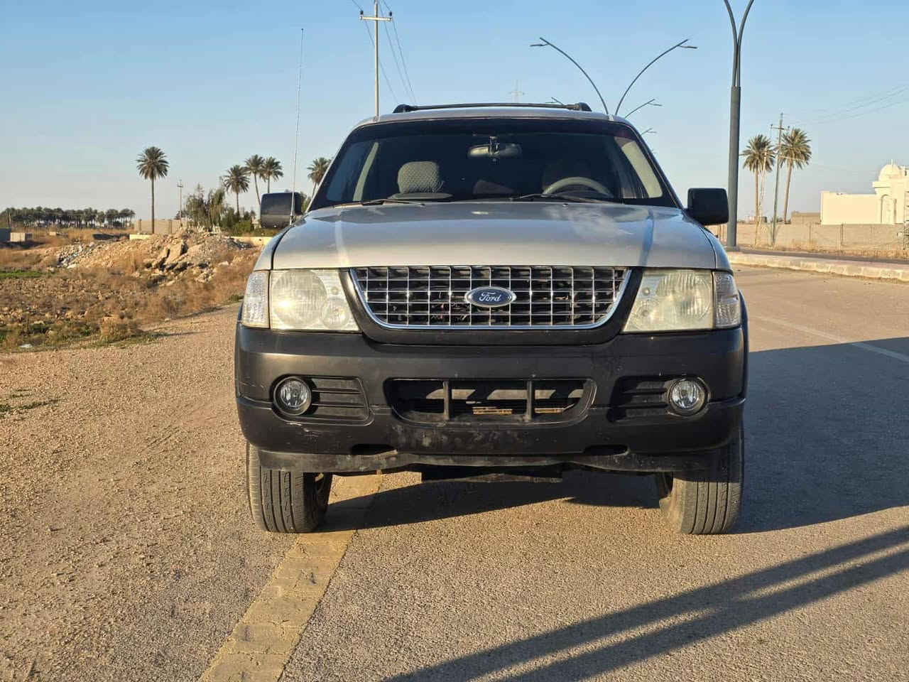 السلام عليكم ورحمة الله 
اكسبلور 2005 مزاد الداخلية تترقم انبار معاملتها ببغداد

هاي السيارة مراح تشوفها مرتين 
كير جديد 
مكينة جديدة
باور ستيرن جديد
داينمو جديد
بطارية جديد
كارت تبريد جديد
ادامة لتبريد السيارة 
تايرات امامي جديد
فلنجات امامي جديد
بوربون جديد امامي
فيت بمت امريكي ضمان سنه جديد 
كاميرا اصلية جديدة 
تشيش الراديتر مي اصلي
تنته جديده 
ماطور زراكات جديد 
شاشة 
تبريد 4 قطع شغال
كشنات بلادي تلمع 

صرفها بالبانزين كلش زين متصرف 

بلادي بدون صبغ بدون كلشي 

ترايك للبصرة 
السيارة جانت مشروع تزويد سباقات بس مرهم
سعرها 75$ بيها مجال بسيط جداً 

مكان السيارة بغداد 
***********
