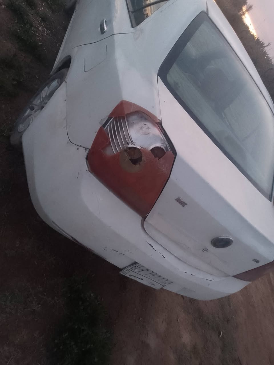 سلام عليكم ورحمه الله من رخصت صاحب الكروب المحترم للبيع سياره ام كي موديل 2013 رقم بغداد تحويل مباشر السياره محور كير ومكينه اوتو ماتكيك سياره الكير اليوم وكف يعني نقص كير السياره بيهه ملاحضات يعني خياسات السياره اب 25 ورقه مكاني بغداد راشديه بس تعبر البوابه مال الحسينيه *********** السنويه بعدده ماصاقطه
