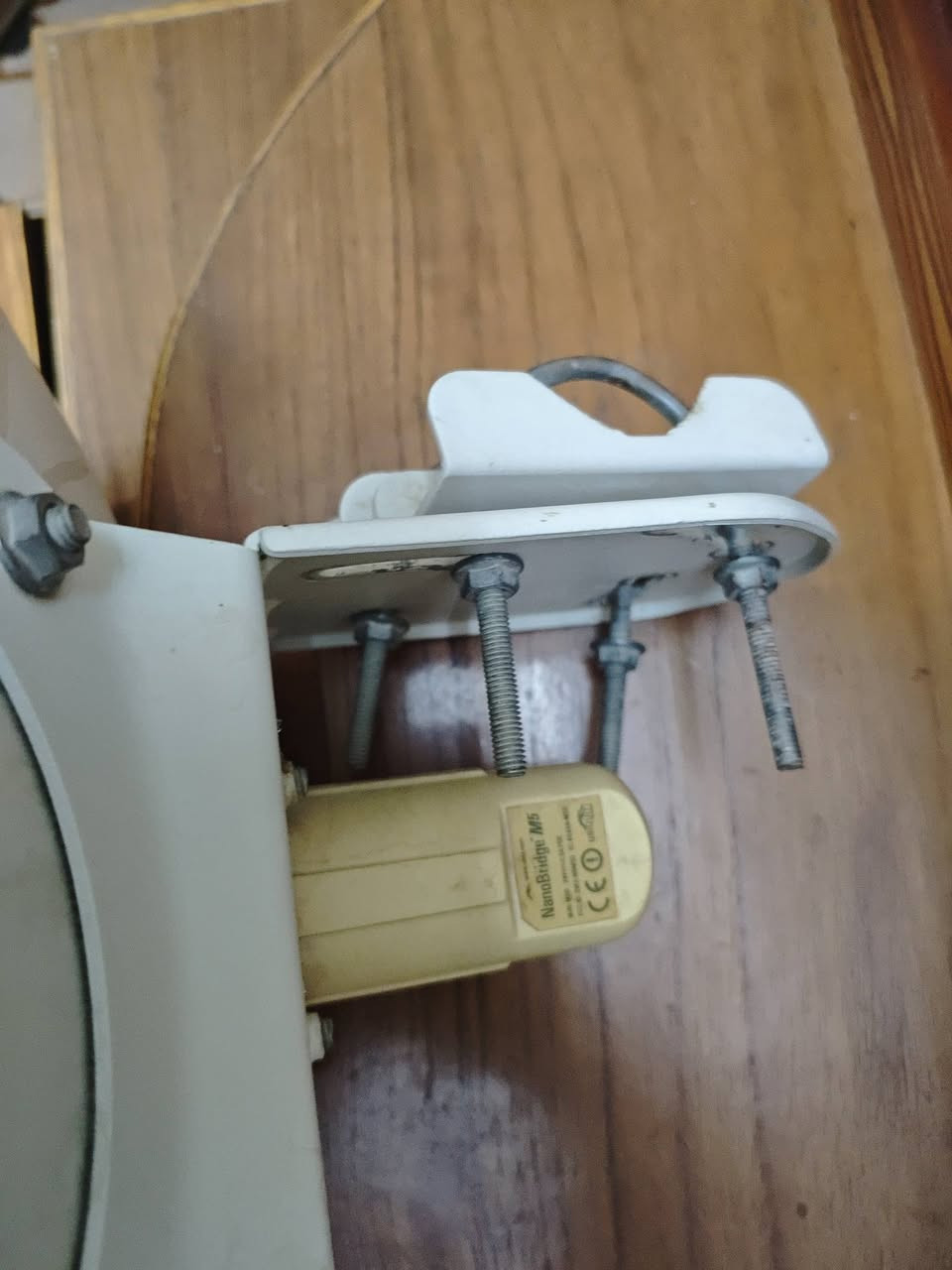 ألسلام عليكم نانو  مع الواير مع مقوي إشارة ألسعر 50 قفل.


**إذا كنت صاحب هذا الإعلان وتريد حذفه لأي سبب، رجاءا أرسل رسالة إلى الدعم الفني**