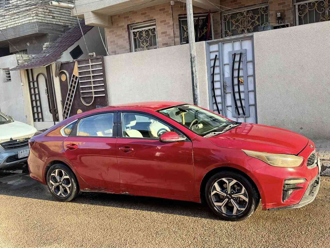 فورتي 2021
كربلاء 
رادار امامي
كامرة خلفية دوارة
مثبت سرعة
مانع انزلاق
تحديد مسار
تدفئة تبريد
كير 3 انظمة قيادة
تحكم ستيرن
محرك دوش 2000
حادثها حوض الجنطة مع قطعتين
سعر 117
للاتصال 
***********
