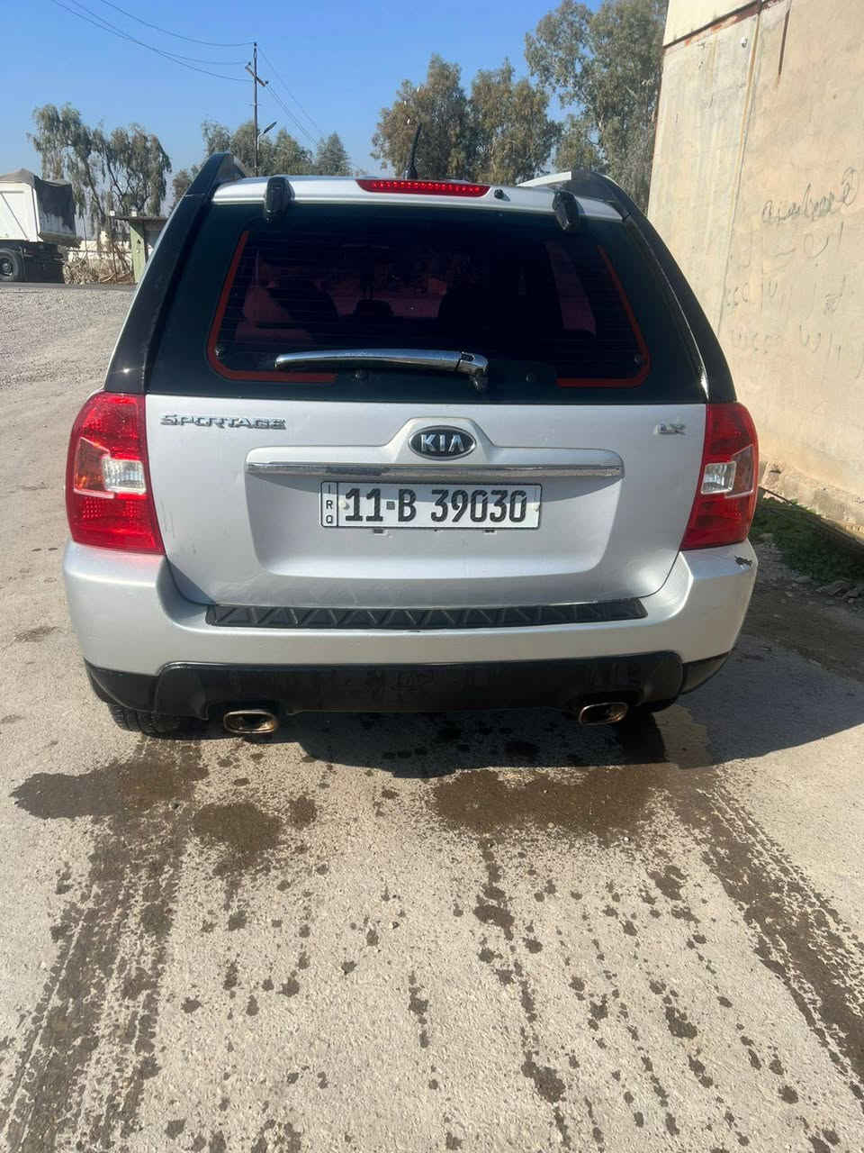 السلام عليكم ورحمة الله سبورتج  2009 خليجي مكينه 2000 تبريد تدفأ تخم تاير حداديه كله جديد جاهزه مال جني    المكان ديالى المقداديه السعر 122 وبيها مجال بصيط ***********
